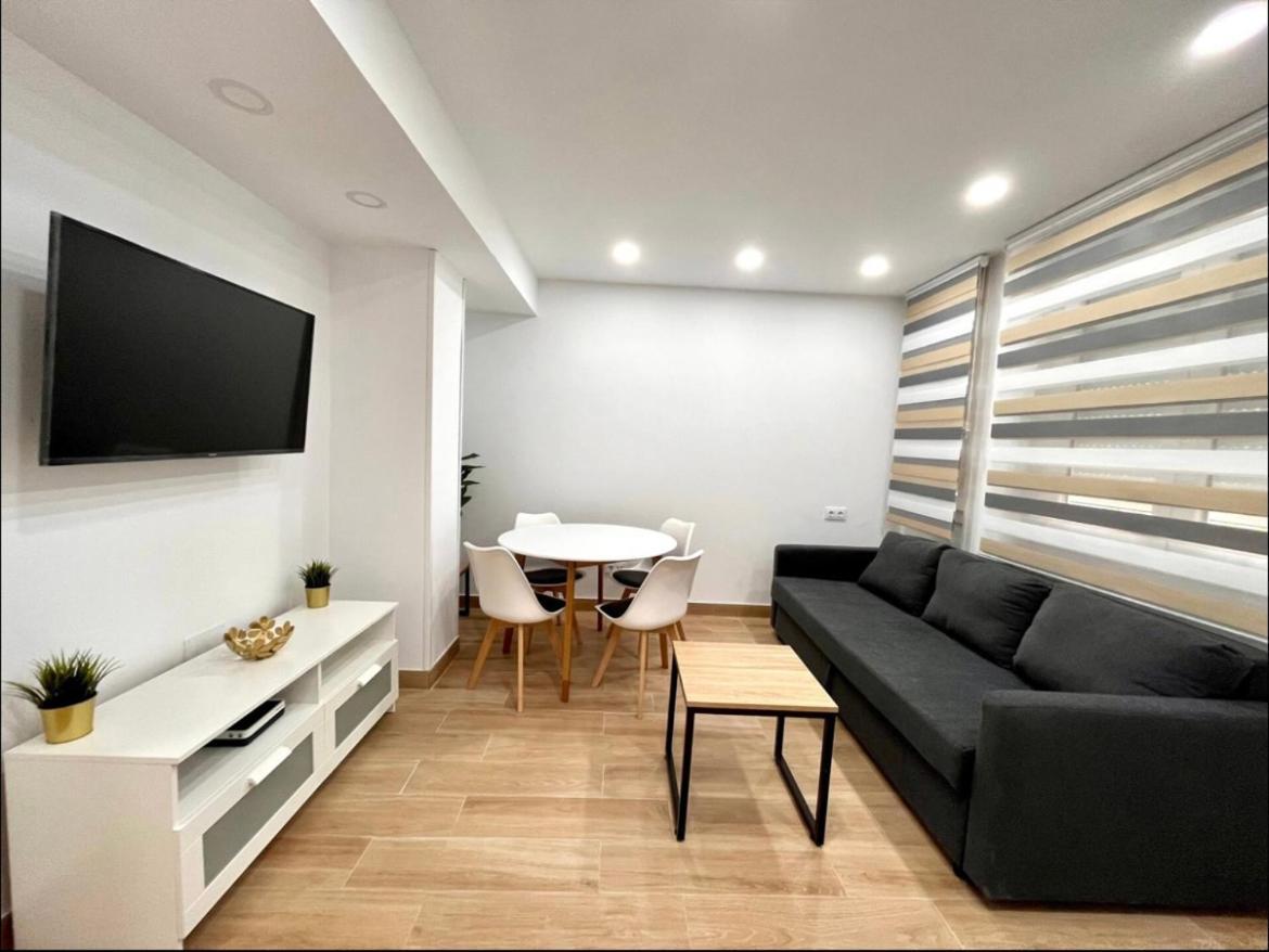 Maximilian Dreams Apartamento Madri Exterior foto