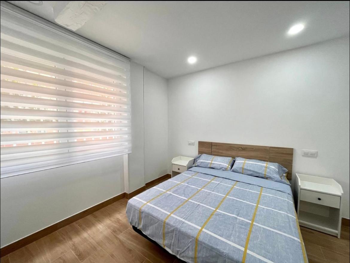 Maximilian Dreams Apartamento Madri Exterior foto